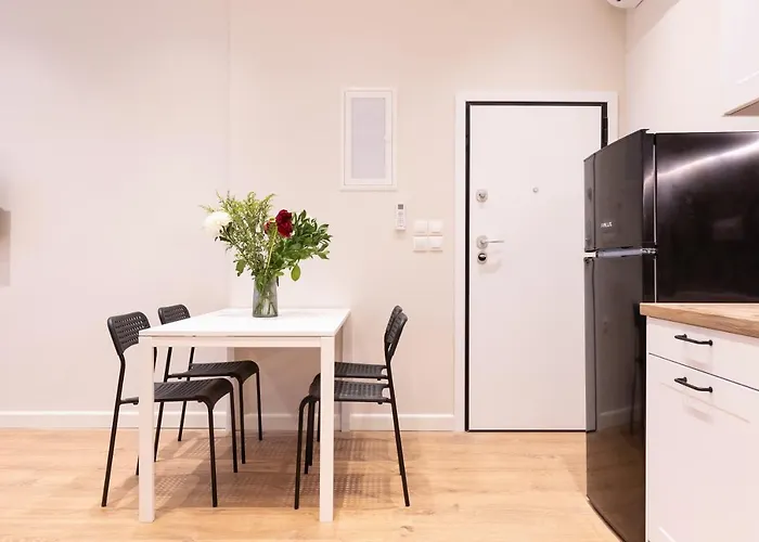 Casa Moderna -Two Bedroom Apartment